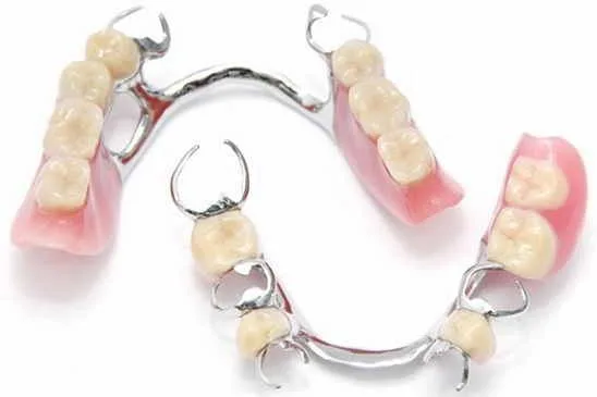 پروتز متحرک